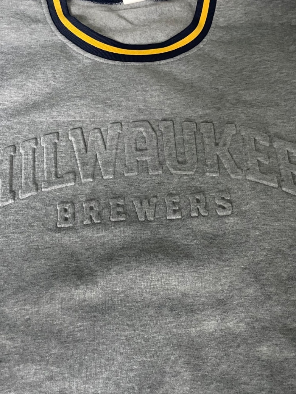 NEW Milwaukee Brewers Crew Neck Sweatshirt, Adult XL - Picture 2 of 7